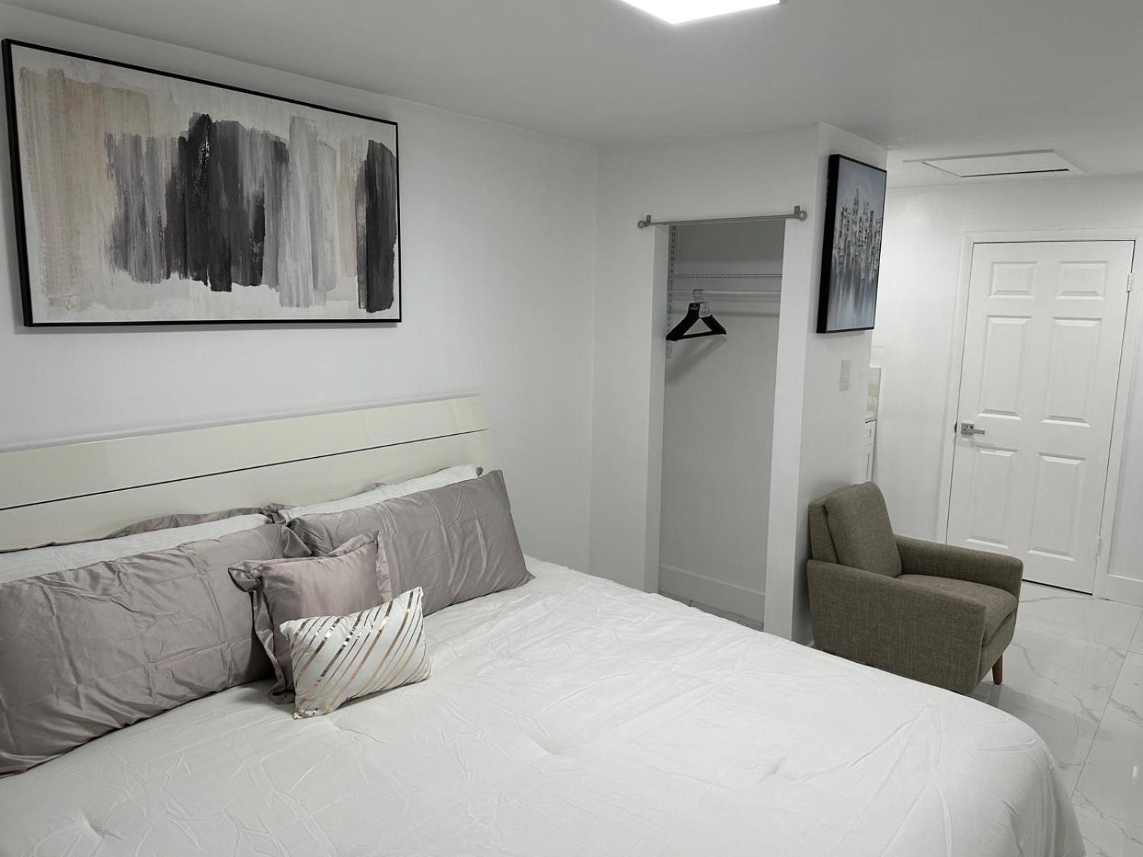 Adrien Guest Studio Miami Gardens Ngoại thất bức ảnh