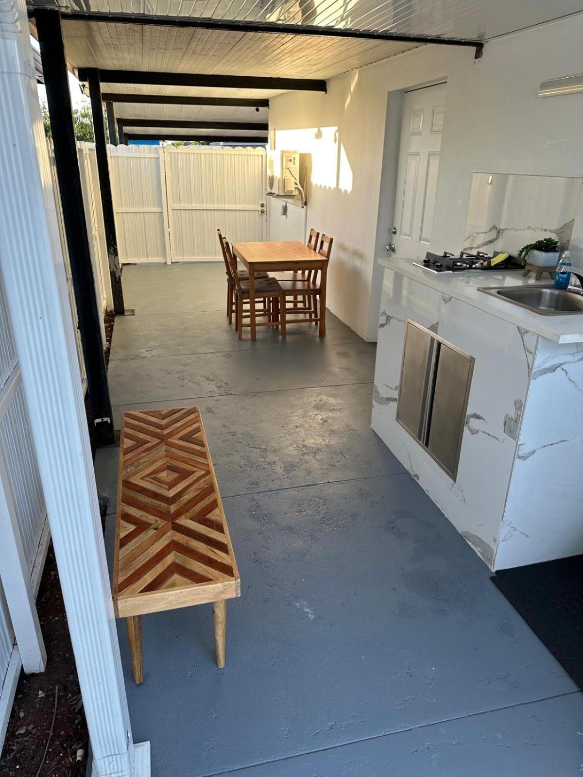Adrien Guest Studio Miami Gardens Ngoại thất bức ảnh