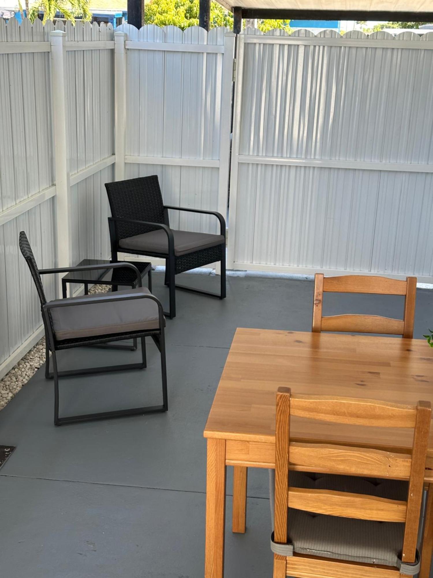 Adrien Guest Studio Miami Gardens Ngoại thất bức ảnh